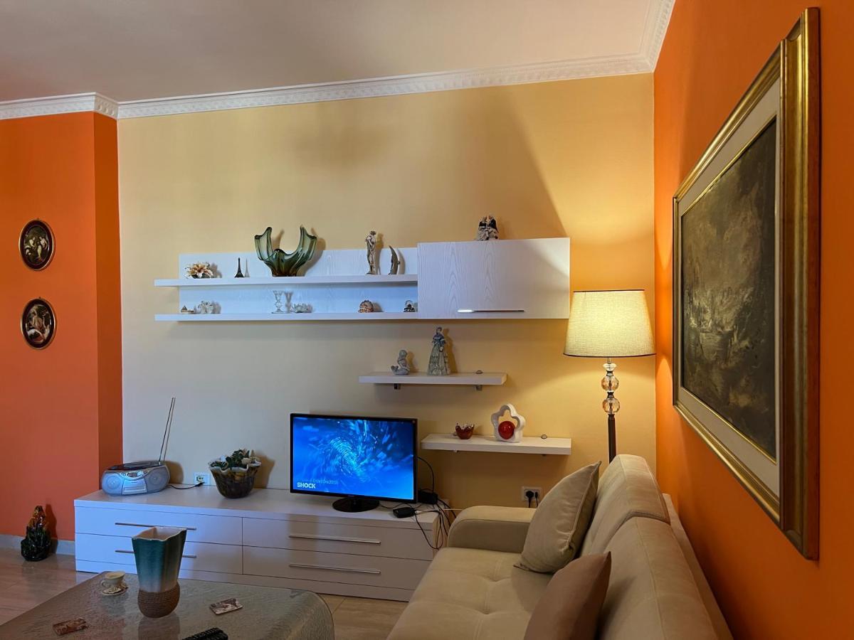 City Center Apartment In Shkodër Eksteriør bilde